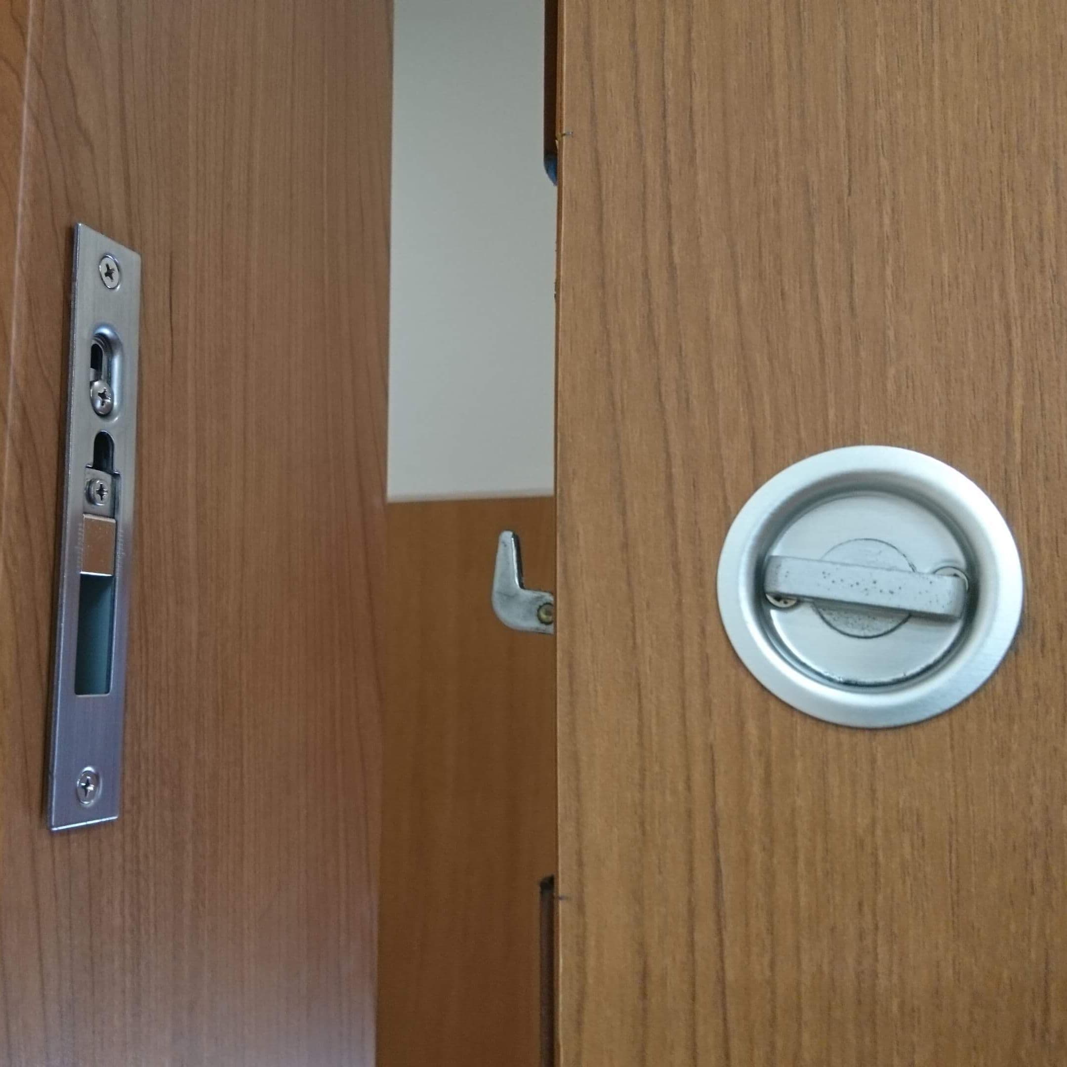 建具錠の新設・交換 名古屋市熱田区 | 建具錠の新設・交換なら建具修理の窓口名古屋市熱田区